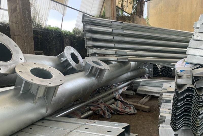 Báo giá cột cần vươn