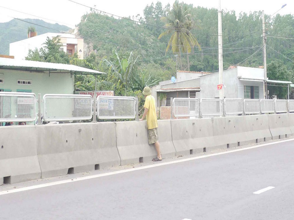 Báo giá lưới chống chói